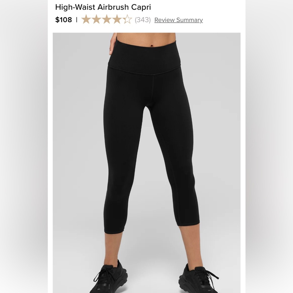 Alo Yoga black airbrush capri leggings, size XS